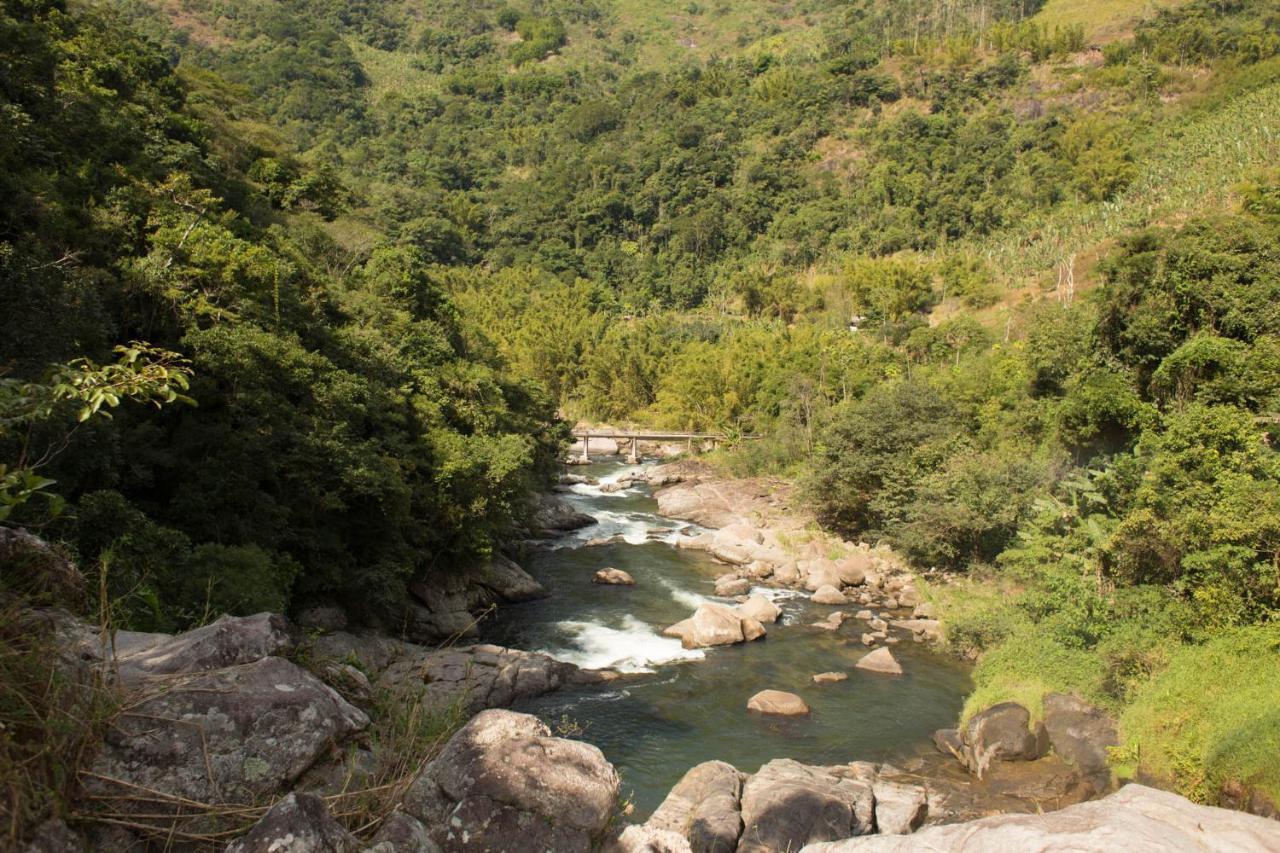 Pousada Cascata Казимиро де Абреу Екстериор снимка